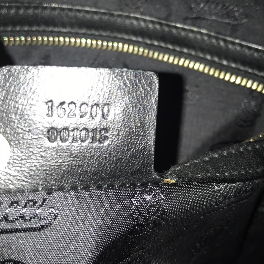 Gucci Pelham Python Snake Skin Medium Shoulder Bag - Picture 7 of 8